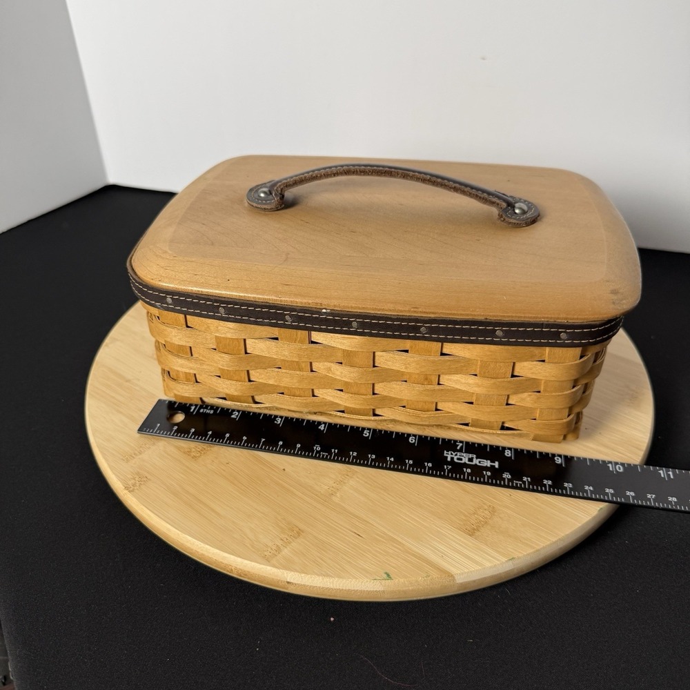 Longaberger Basket Baking Celebration With Lid Handwoven Woodcrafts Brown 2004 - Picture 9 of 10